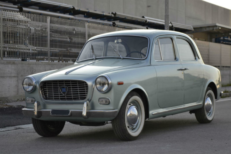 Mercury 1/43e Lancia Appia beige n•5 3ème série en parfait