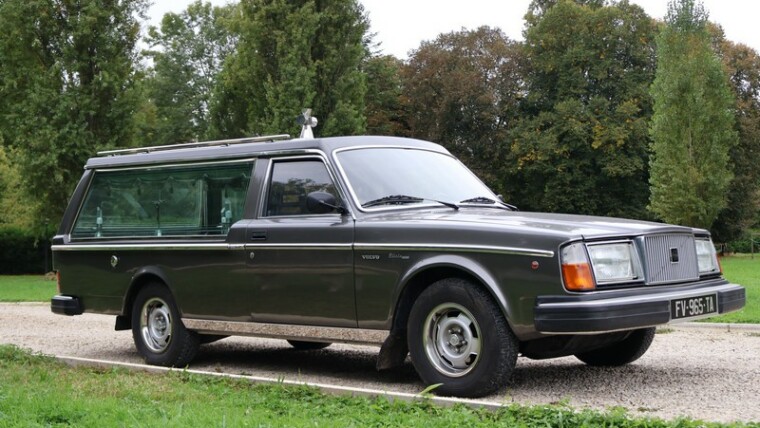 VOLVO 244 GL corbillard