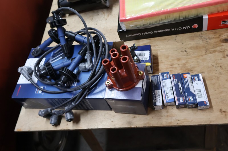 pièces VOLVO break V70I T5 pièces VOLVO break V70I T5