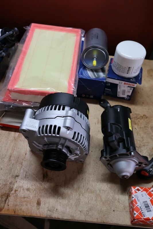 pièces VOLVO break V70I T5 pièces VOLVO break V70I T5