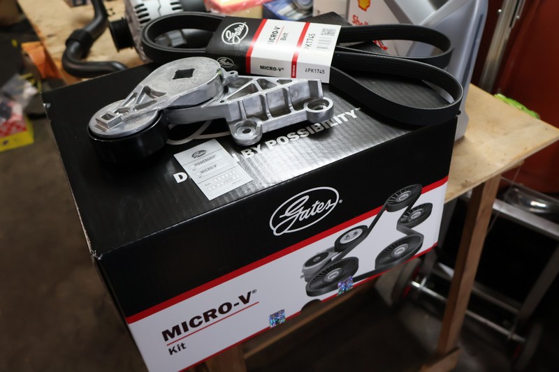 pièces VOLVO break V70I T5 pièces VOLVO break V70I T5