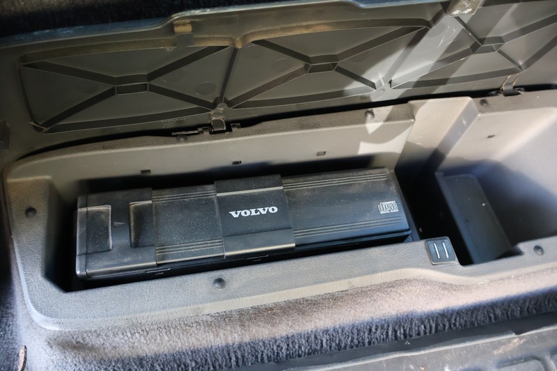 CD VOLVO break V70I T5 CD VOLVO break V70I T5