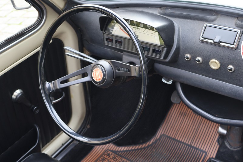 FIAT 500 L ivoire ancienne PARFAIT ETAT FIAT 500 L ivoire ancienne PARFAIT ETAT